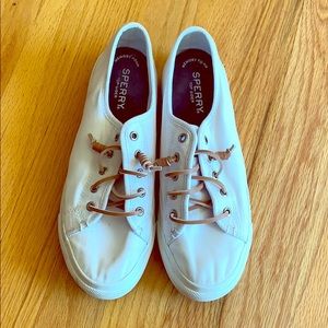 Sperry Sneakers